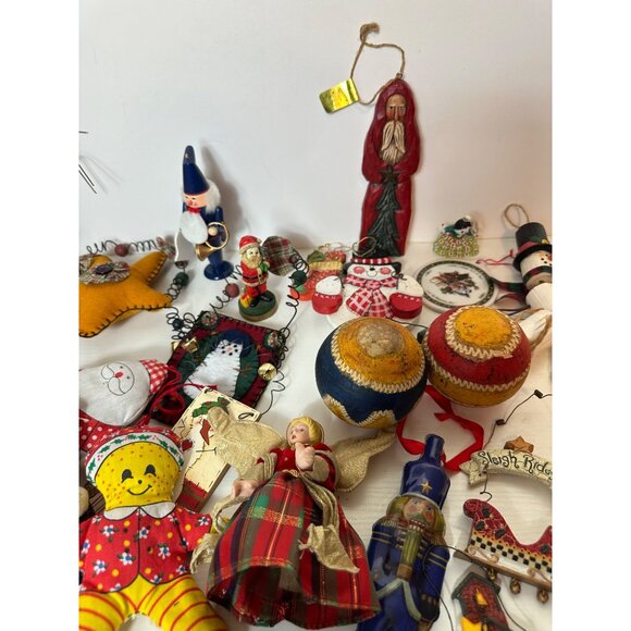 Christmas Ornament Lot Reindeer, Mice, Gingerbread, Mixed lot of Modern and Vint - Picture 10 of 16